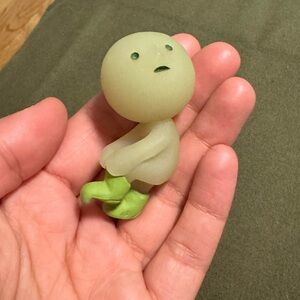 NEW SMISKI PURCHASED 11/25/2024. Opened a double so selling this one! Bundle 😉